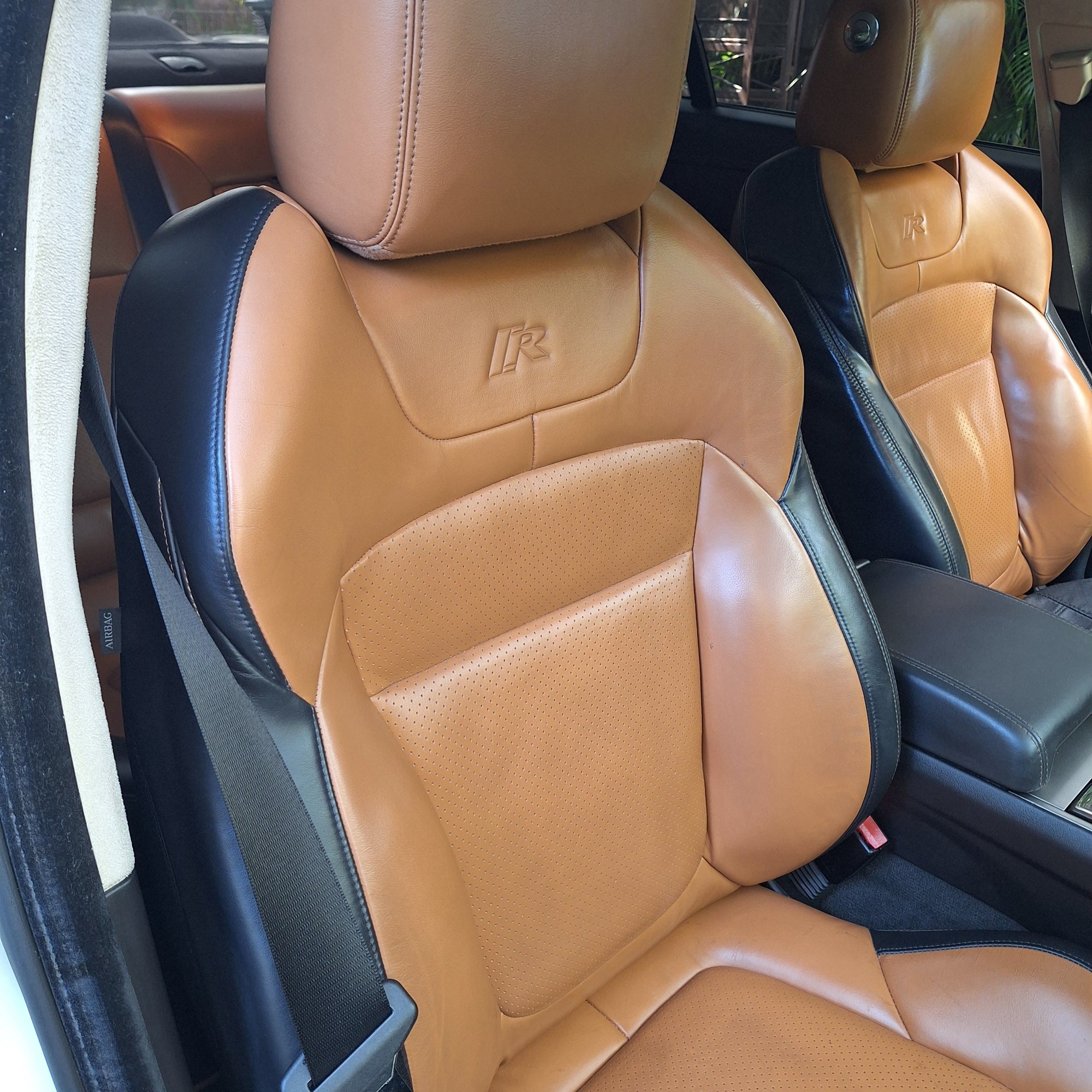 2010 Jaguar XFR - Jaguar xfr supercharged - Used - VIN SAJXAOJC6MR50962 - 96,000 Miles - 8 cyl - 2WD - Automatic - Sedan - White - Fort Lauderdale, FL 33304, United States