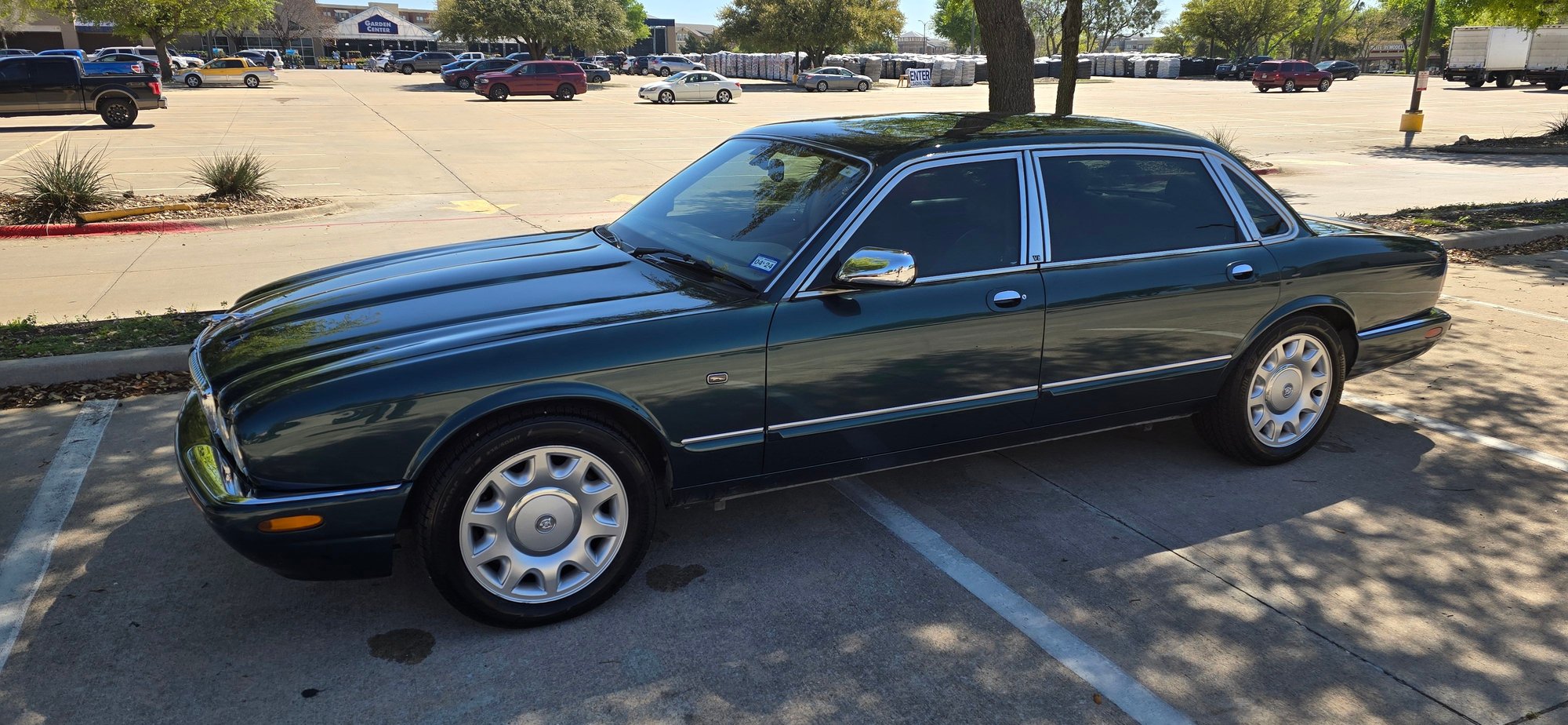 2003 Jaguar XJ8 - 2003 XJ Super8 - GORGEOUS!! - Used - VIN SAJDA25B33MF52078 - 77,834 Miles - 8 cyl - 2WD - Automatic - Sedan - Other - Allen, TX 75002, United States