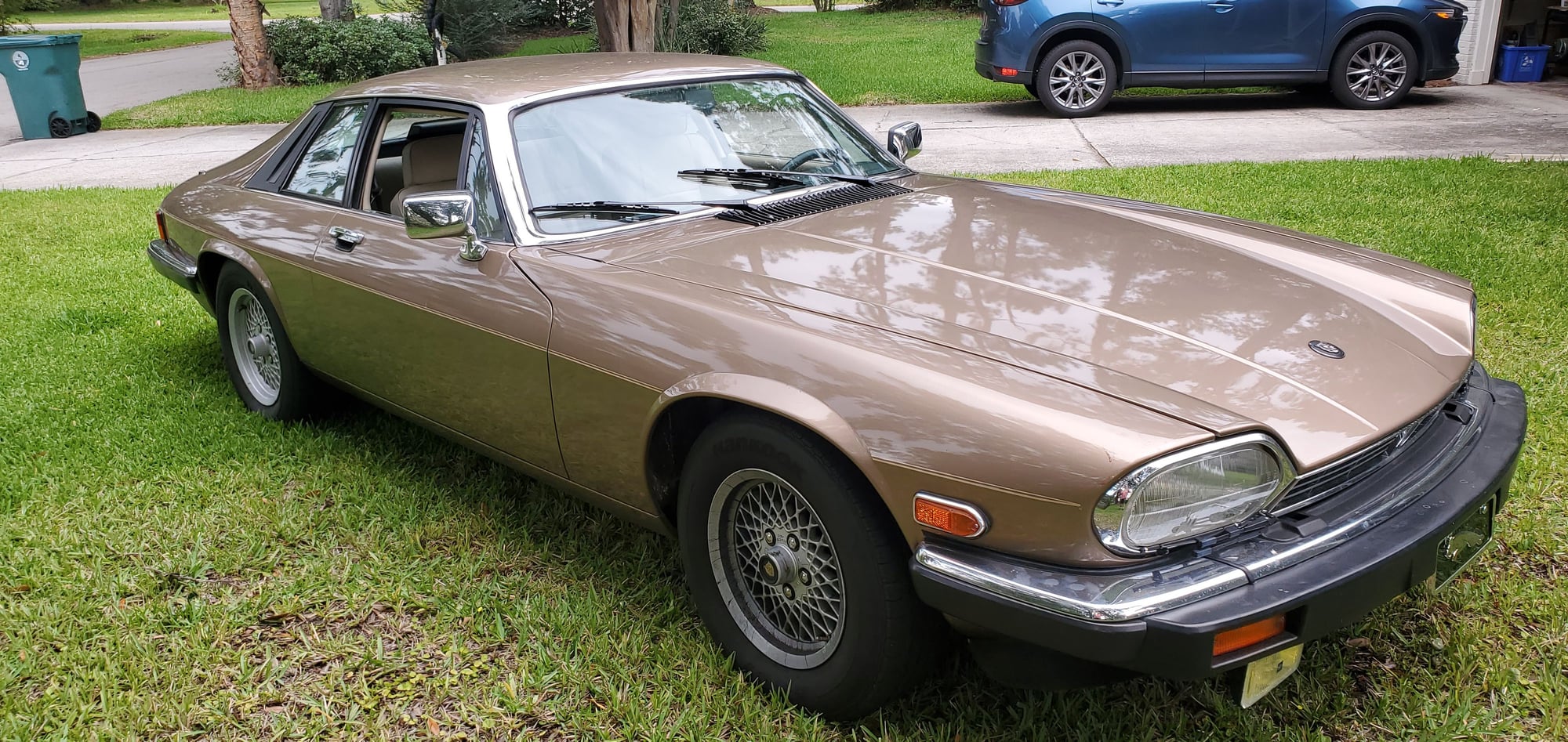 1988 Jaguar XJS - 1988 xjs canadian spec 60k miles - Used - VIN SAJNL5845JC149538 - 60,000 Miles - 12 cyl - 2WD - Automatic - Coupe - Gold - Jacksonville, FL 32223, United States