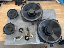 Anyone interested in these speakers. Hit me up. 