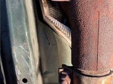 This is the bolt that holds it to the exhaust pipe