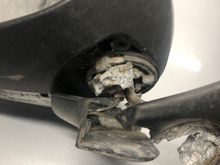 Hinge failed on the passenger side