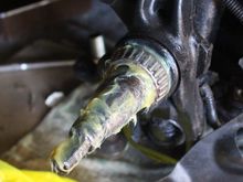 Putting the Hub Bearing back with plenty of Grease