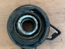 Worn out propshaft centre bearing