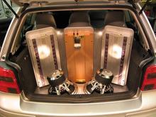 Just befor ecompletion of the stereo for IASCA WORLD FINALS
