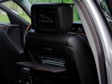 2005 XJ8 VDP Platinum/Black