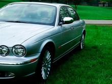 2005 XJ8 VDP Platinum/Black