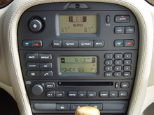S-Type radio console without factory navigation