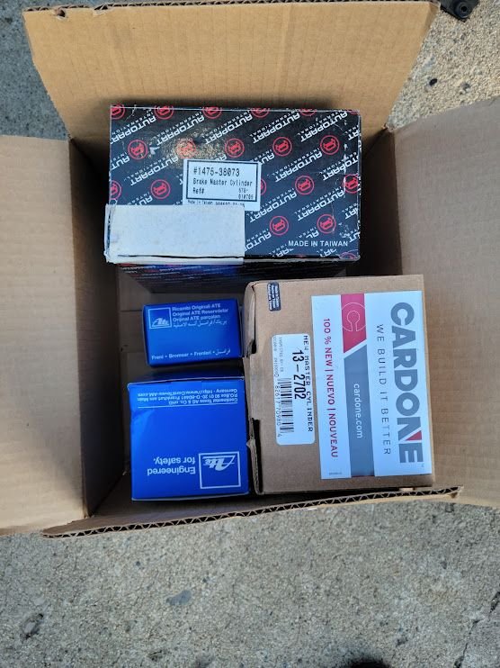 Miscellaneous - Clearing out my spare parts - 1989 XJS - Used - 0  All Models - Lombard, IL 60148, United States