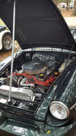 A v8 shoehorned into an mgb