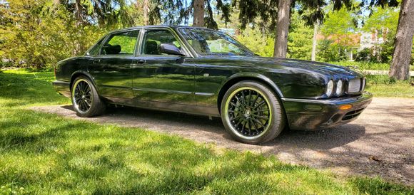 1999 Jaguar XJR