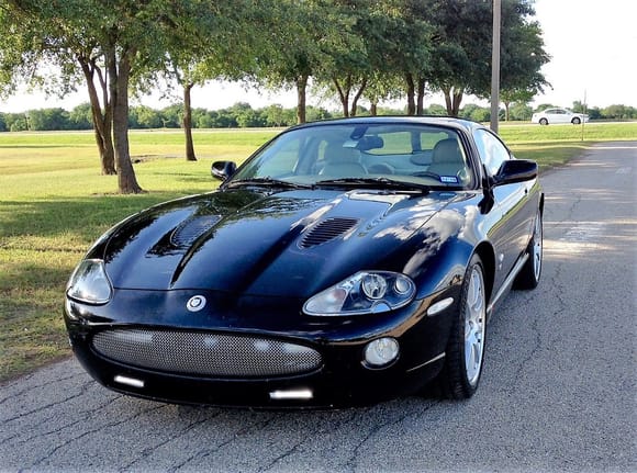 2005 Jaguar XKR Coupe - After Mother's Clay Bar #2 - Griot's Spray-on Car Wash and Top Coat F11