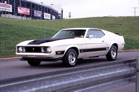 1973 Ford Mustang MACH 1