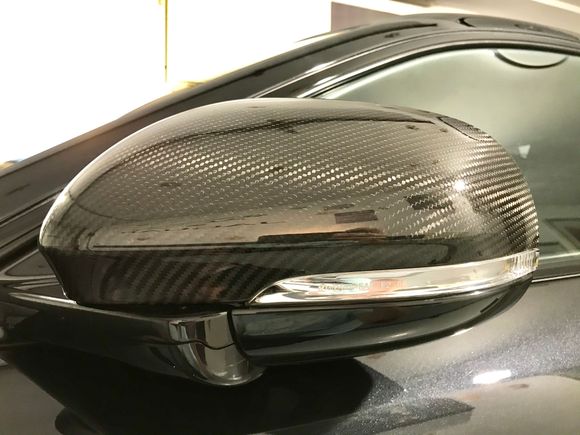 Carbon Mirror Caps