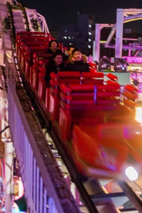 Asakusa Hanayashiki roller coaster