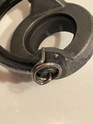 Current TO bearing clip orientation.  Is this correct?