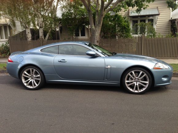 My first XK. 2006 4.2L