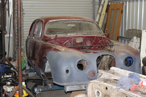 1958 3.4 auto has some surprises under the paint.