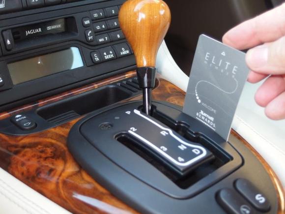 Removing gear shift surround
