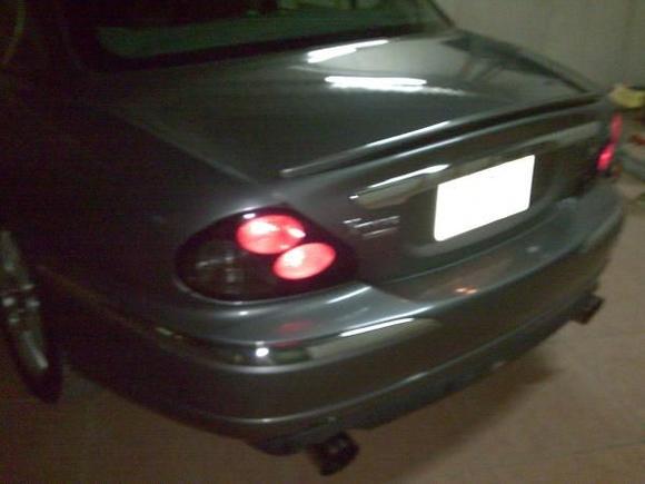 lip spoiler
Quad mufflers