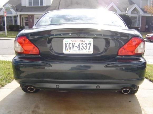 Sport look, no chrome lettering other than the "Jaguar", painted lower valance.