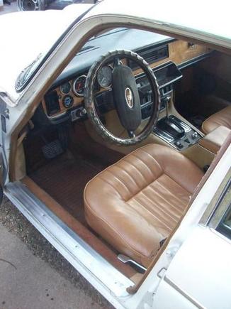 1976 XJ-12 - Interior