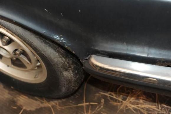 Front Left Bottom Fender