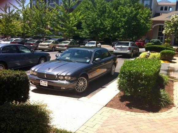 xj8 left front