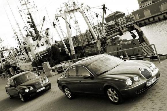 Same spot - two cars.