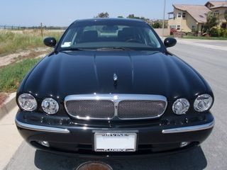 2006 XJ8 L Front