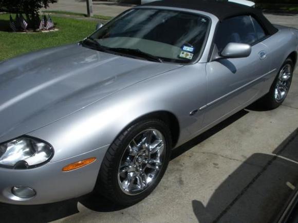 2001 XK8