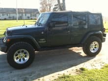 Lift and 17&quot; Mickey Thompson Classic II's with 35&quot; Hercules Trail Digger MT's