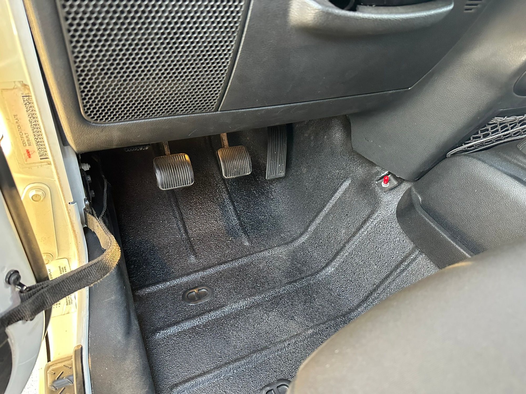 2013 Jeep Wrangler - 2013 2 Door Half Door Rubicon With Extras - Used - VIN 1C4BJWCG5DL505666 - 103,736 Miles - 6 cyl - 4WD - Manual - SUV - White - Hollywood, FL 33020, United States