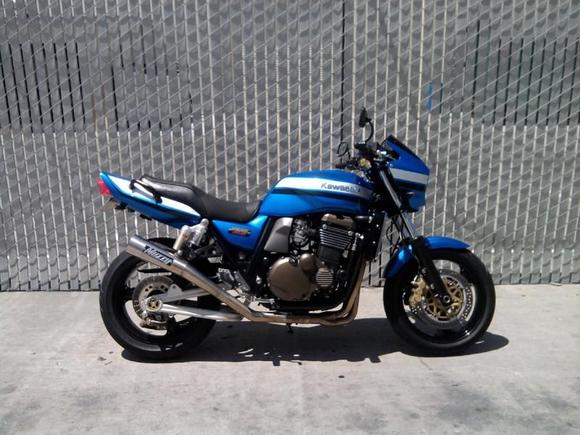Same bike with SS Muzzy system with SS Megaphone, Napoleon barend mirrors