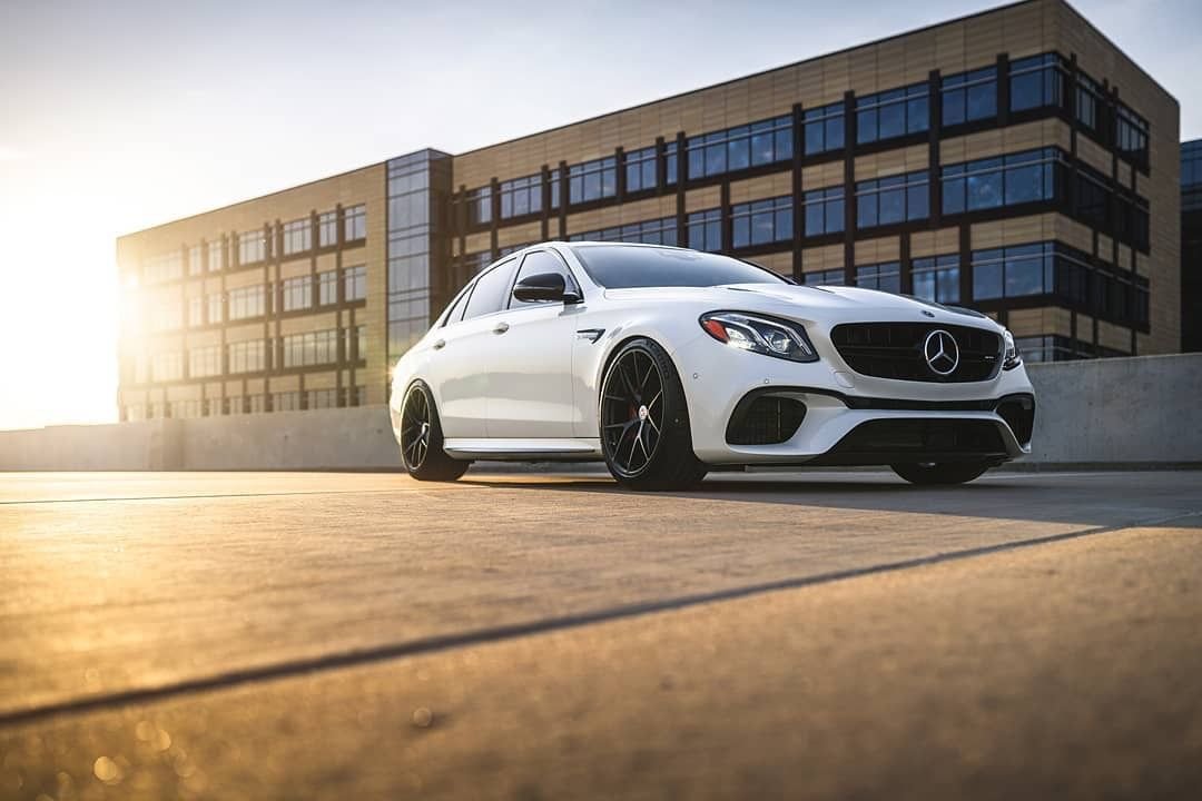 2018 Mercedes-Benz E63 AMG S - 2018 Mercedes AMG E63 S (many upgrades) - Used - VIN WDDZF8KBXJA387595 - 28,000 Miles - 8 cyl - 4WD - Automatic - Sedan - White - Minneapolis, MN 55402, United States