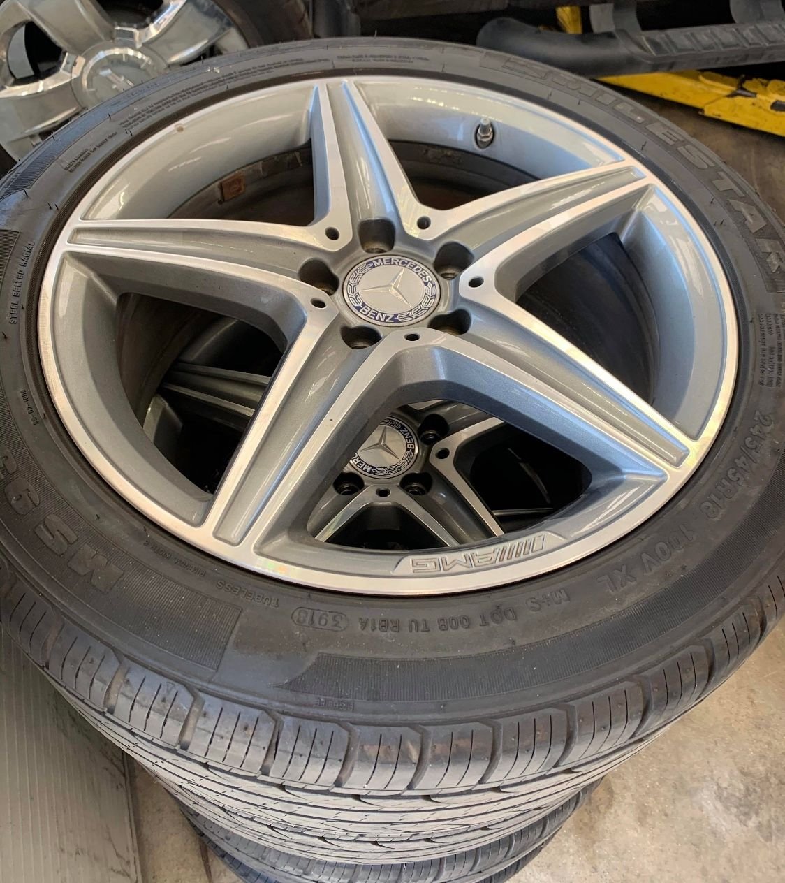 Wheels and Tires/Axles - OEM 18" 5 Spoke AMG Wheels - Used - 2015 to 2020 Mercedes-Benz E300 - 2015 to 2020 Mercedes-Benz E350 - San Antonio, TX 78255, United States