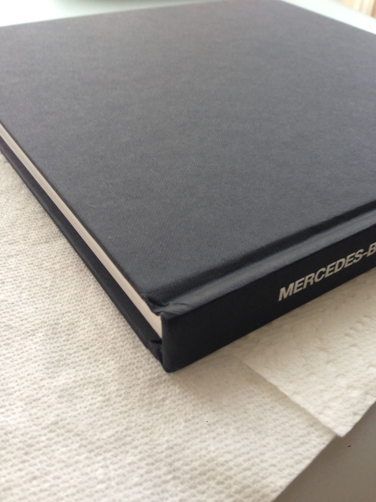 Miscellaneous - Mercedes-Benz SL R129 series 1989 to 2001 by Brian Long - Hardcover book $350 - New - 1989 to 2001 Mercedes-Benz SL-Class - Los Angeles, CA 90005, United States