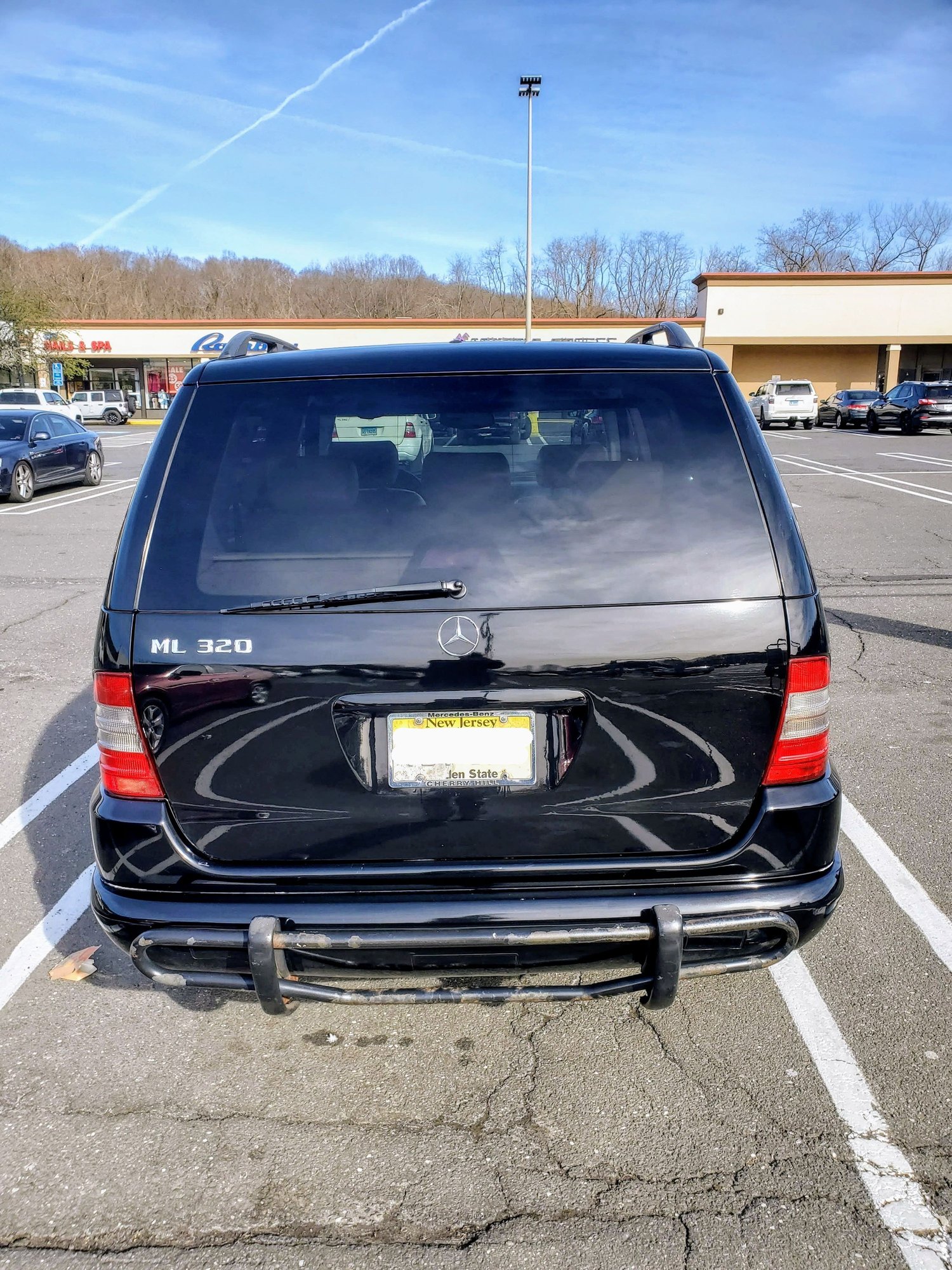 1999 Mercedes-Benz ML320 - ML320 Well kept real treasure! - Used - VIN 4JGAB54E4XA115007 - 234,000 Miles - 6 cyl - AWD - Automatic - SUV - Black - Voorhees, NJ 08043, United States
