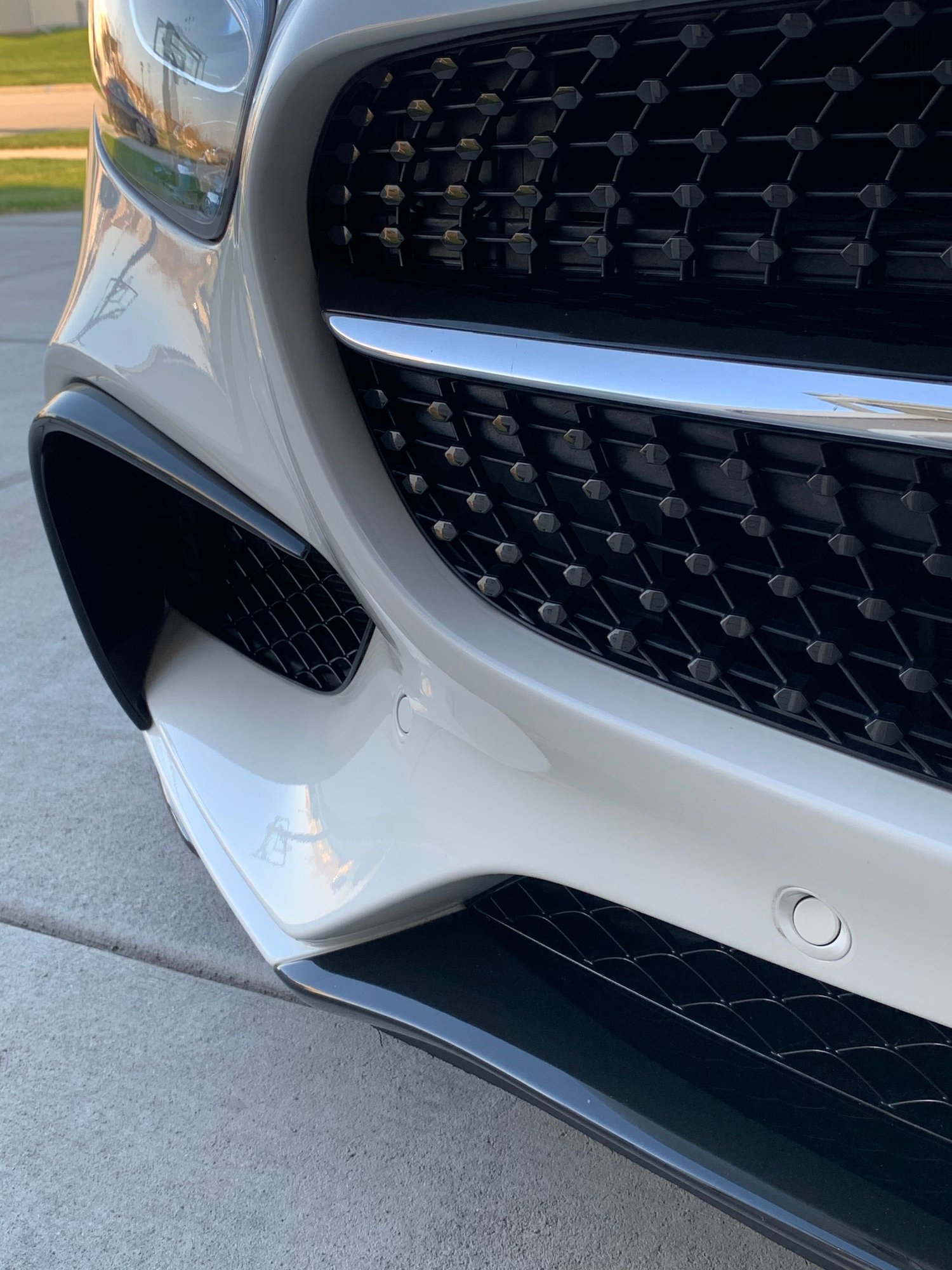 Exterior Body Parts - AMG GT platform Edition 1 canards and Prior Design front frame inserts - Used - 2015 to 2016 Mercedes-Benz AMG GT S - Milwaukee, WI 53149, United States