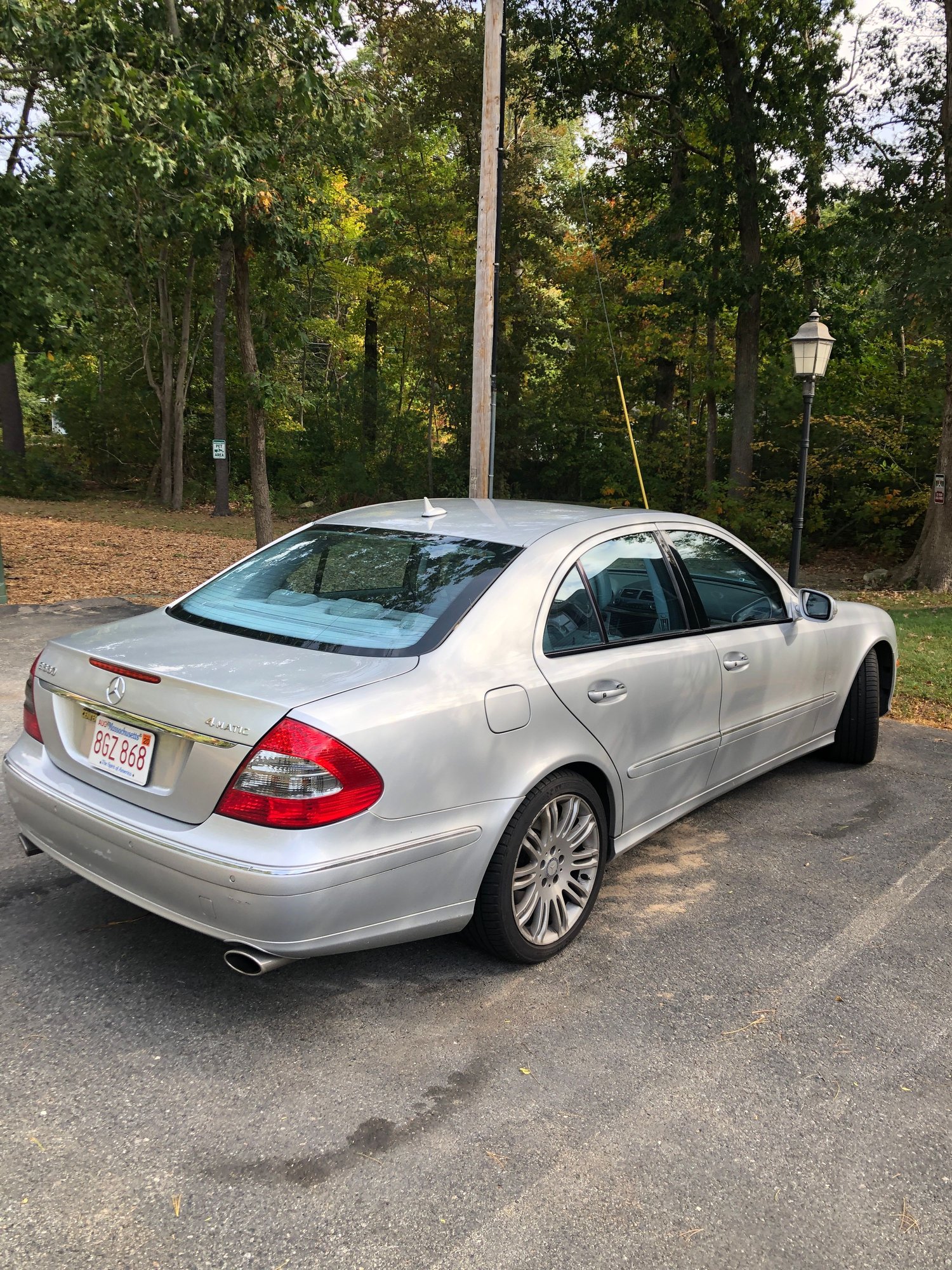 2007 Mercedes-Benz E550 - 2007 E550 4matic - Used - VIN Wdbuf90x57x223524 - 121,607 Miles - 8 cyl - AWD - Automatic - Sedan - Silver - South Easton, MA 02375, United States