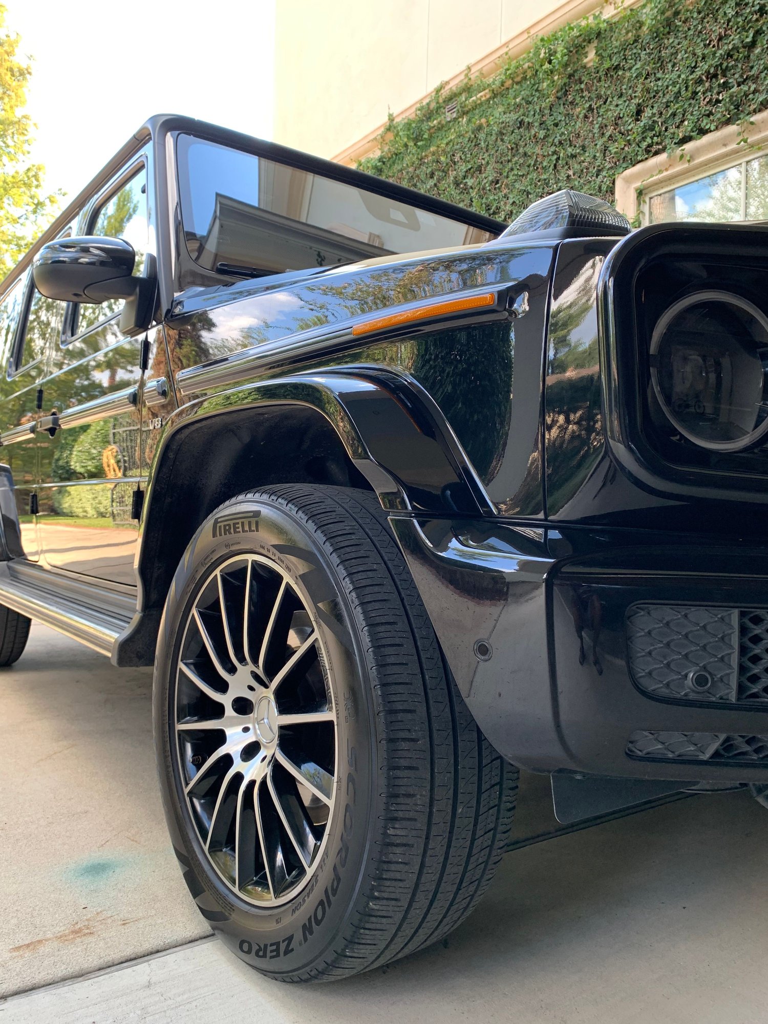 2019 Mercedes-Benz G550 - Meticulously Cared G550 - Used - VIN WDCYC6BJ0KX302119 - 26,500 Miles - 8 cyl - AWD - Automatic - Wagon - Black - Houston, TX 77056, United States