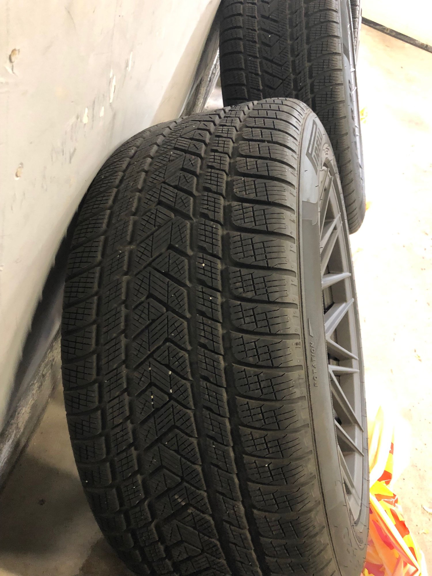 Wheels and Tires/Axles - Mercedes GLE 63/ 63s snow package - Used - 2016 to 2019 Mercedes-Benz GLE63 AMG S - Markham, ON L3R6J6, Canada