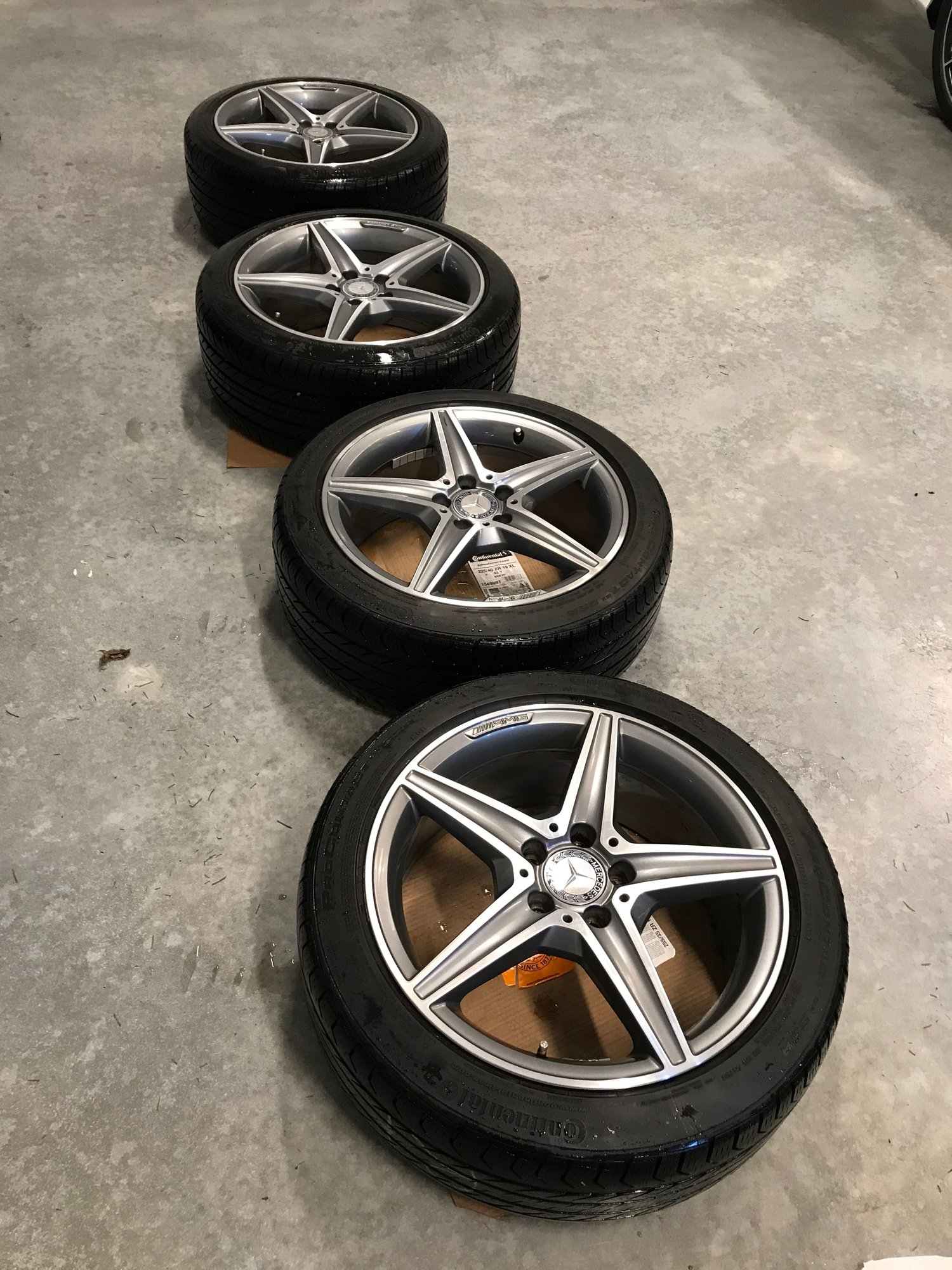 Wheels and Tires/Axles - AMG 18" Wheels w/ Continental Runflat Tires - Used - Victoria, BC V9C0A4, Canada