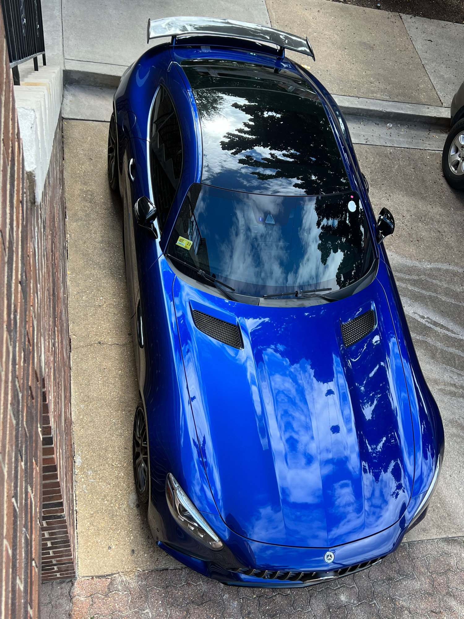 2018 Mercedes-Benz AMG GT C - FS: 2018 Mercedes AMG GT C Coupe - Used - VIN WDDYJ8AA0JA021373 - 54,500 Miles - 8 cyl - 2WD - Automatic - Coupe - Blue - Arlington, VA 22206, United States