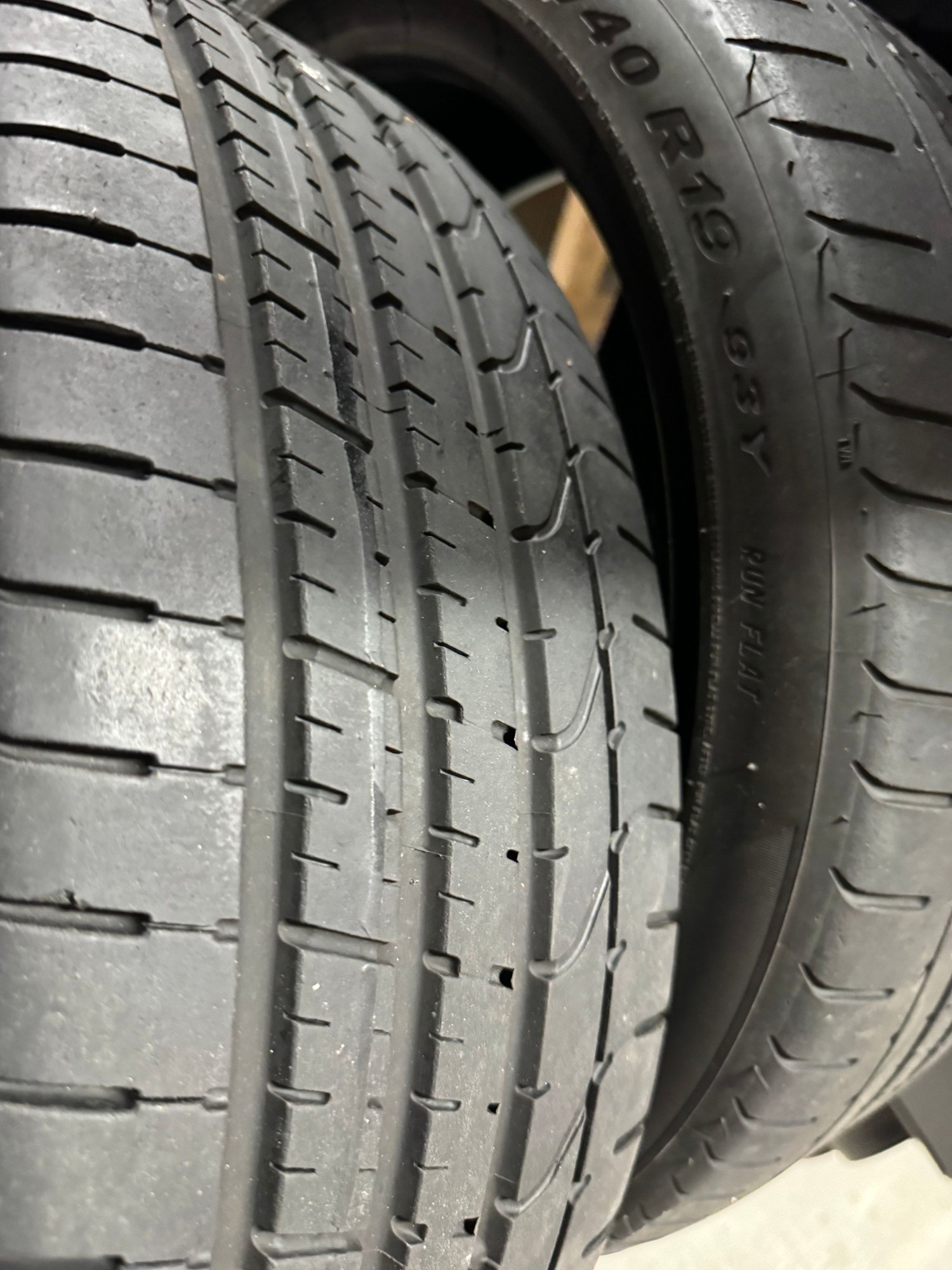 Wheels and Tires/Axles - Pirelli P-Zero 19” - C450 AMG OEM - Used - -1 to 2025  All Models - Kennett Square, PA 19348, United States
