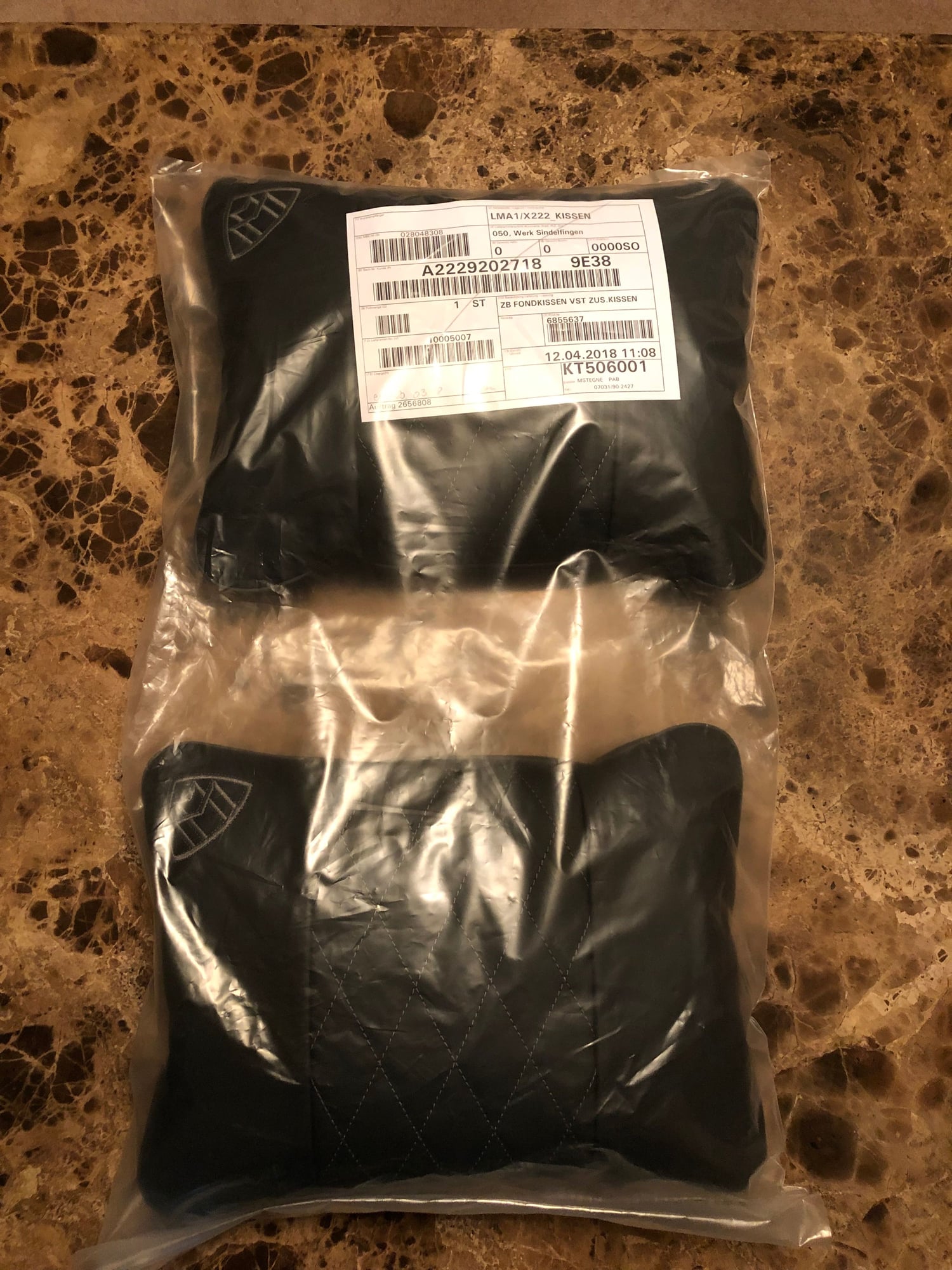 FS: Authentic Mercedes Maybach Pillow Set - Page 2 - MBWorld.org Forums