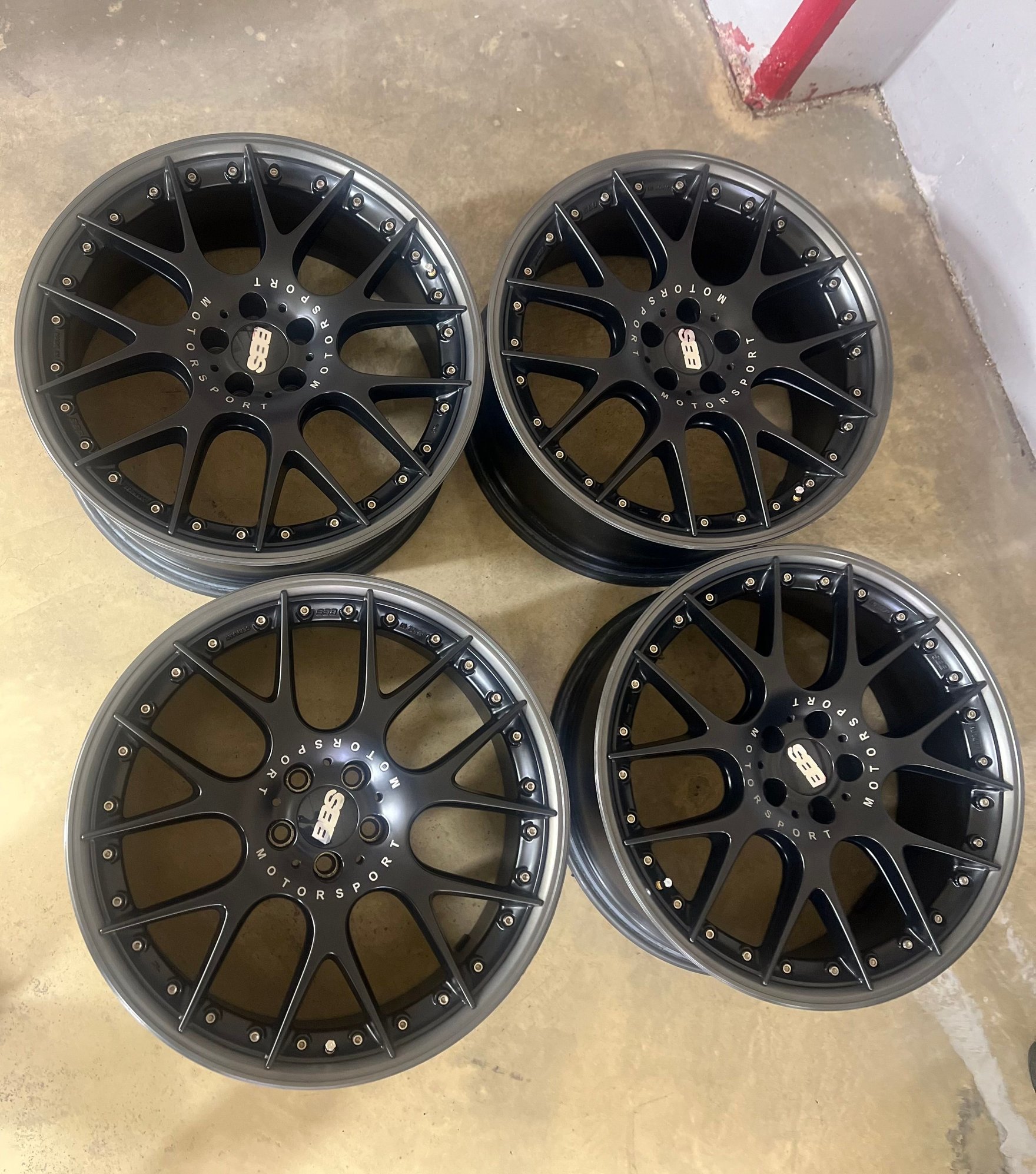 Wheels and Tires/Axles - PRISTINE BBS CH-RII (CH614) 21 x 9.5 + 30 [5x112] - Used - 2020 to 2025 Mercedes-Benz GLE-Class - Toronto, ON L3R4T1, Canada