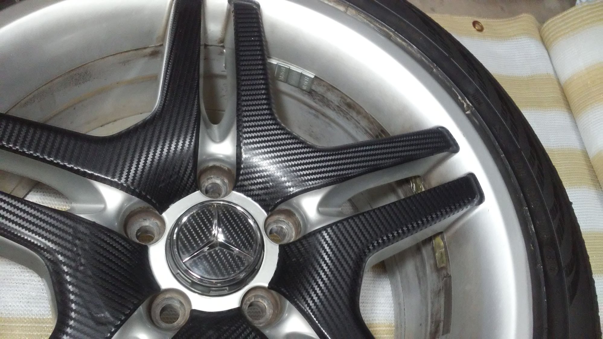 Wheels and Tires/Axles - CARBON FIBER-AMG 18" Double Spoke Wheels with 70-90% Tires - Used - Mesa, AZ 85215, United States