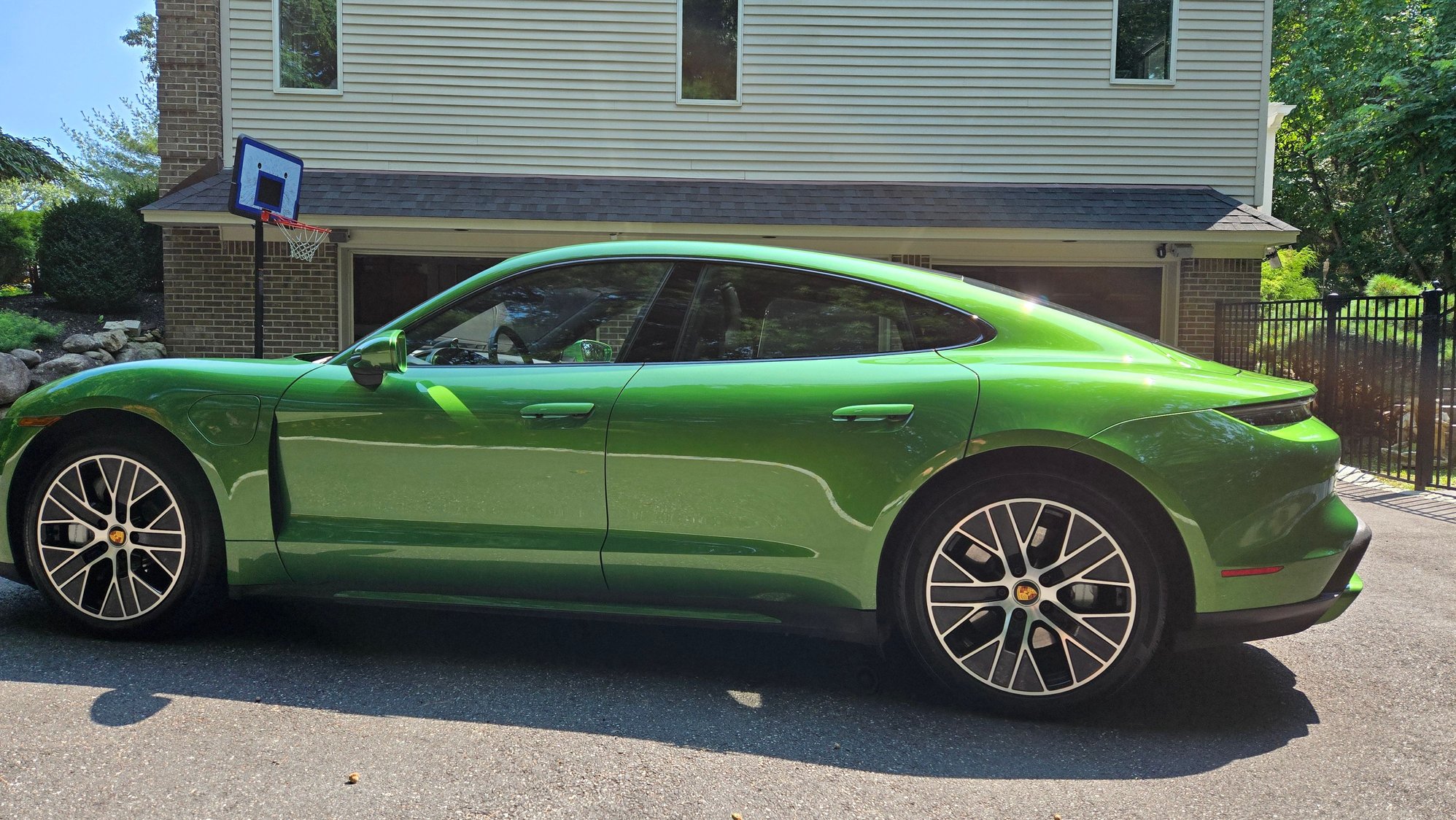 2021 Porsche Taycan - 2021 Taycan Turbo Mamba Green - Used - VIN WP0AC2Y11MSA63464 - 12,500 Miles - Other - AWD - Automatic - Sedan - Other - Franklin Lakes, NJ 07417, United States