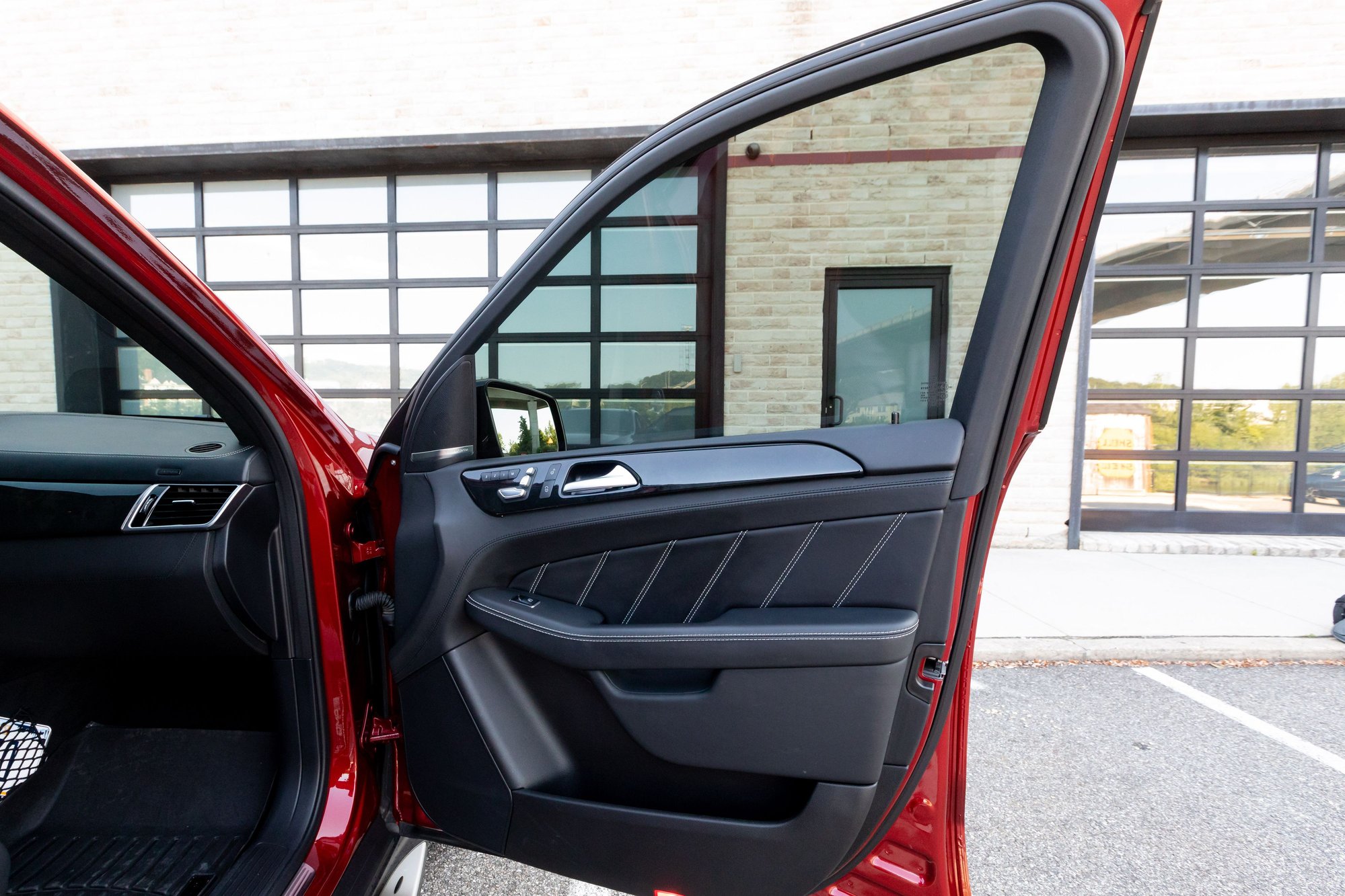 2016 Mercedes-Benz GLE63 AMG S - FOR SALE: 2016 GLE 63S AMG SUV Designo Cardinal Red - Used - VIN 4JGDA7FB6GA786239 - 41,020 Miles - 8 cyl - AWD - Automatic - SUV - Red - Roslyn, NY 11576, United States